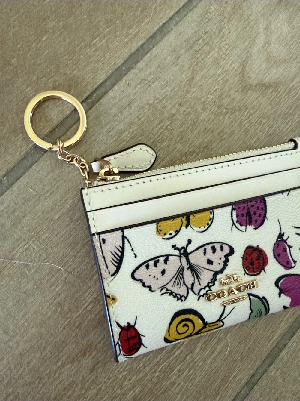 Coach White Leather Butterfly & Bug Print Card Case Keyring CR927